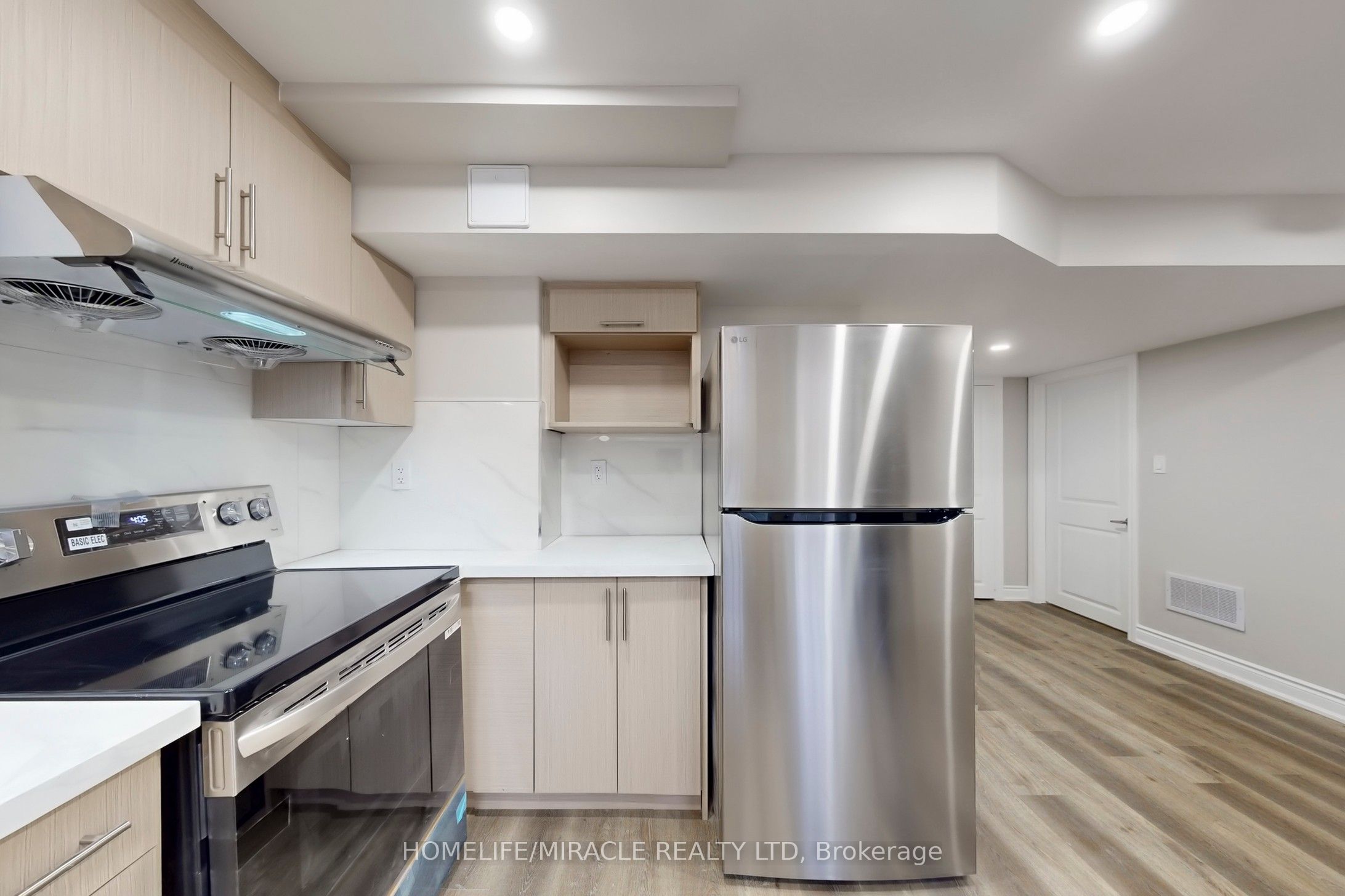 328 Dalgleish Gardens Bsmnt