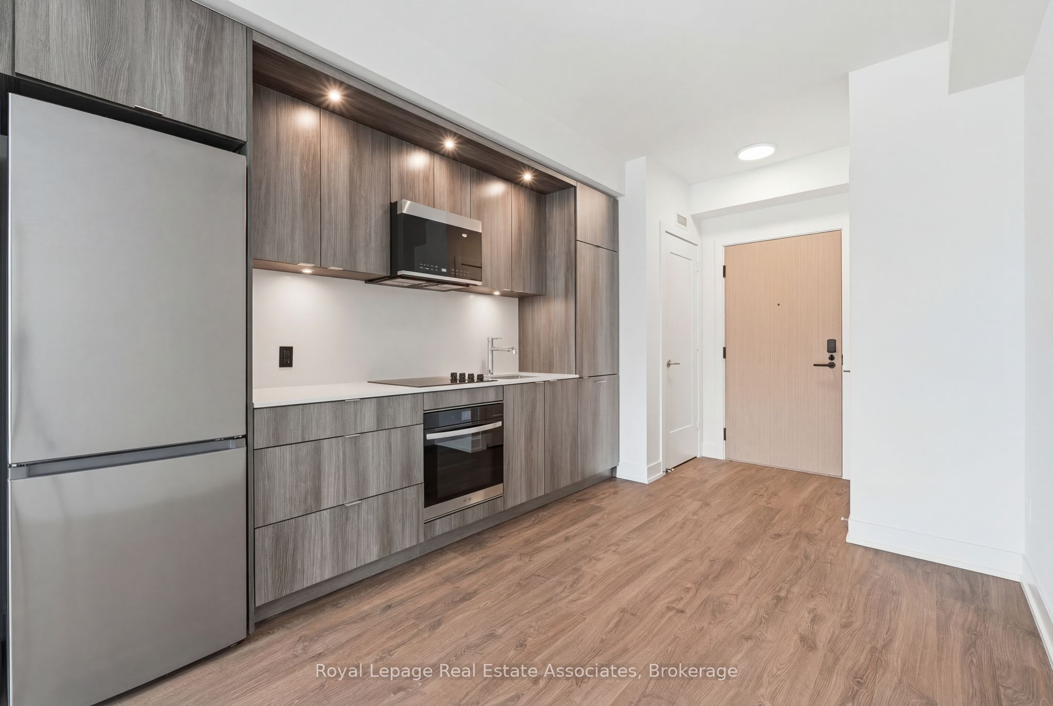 25 Cordova Avenue 1006