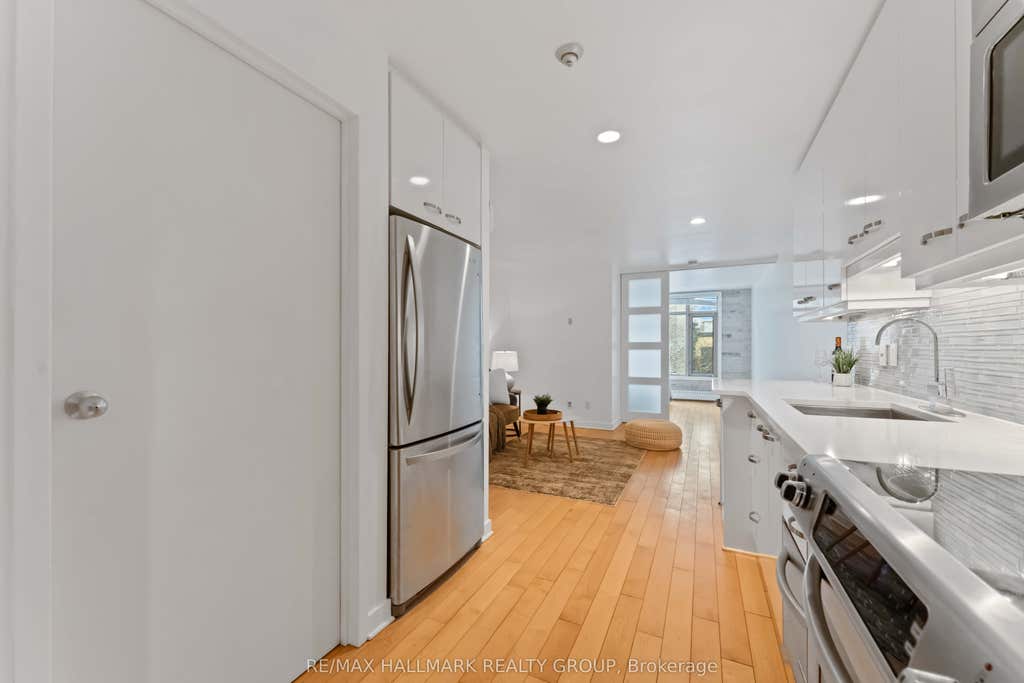 Photo of 202 St Patrick Street #15, Lower Town - Sandy Hill, ON K1N 5K3 (MLS # X13606916)