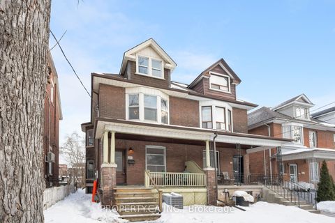 241 St Clarens Avenue Toronto ON M6H 3W2