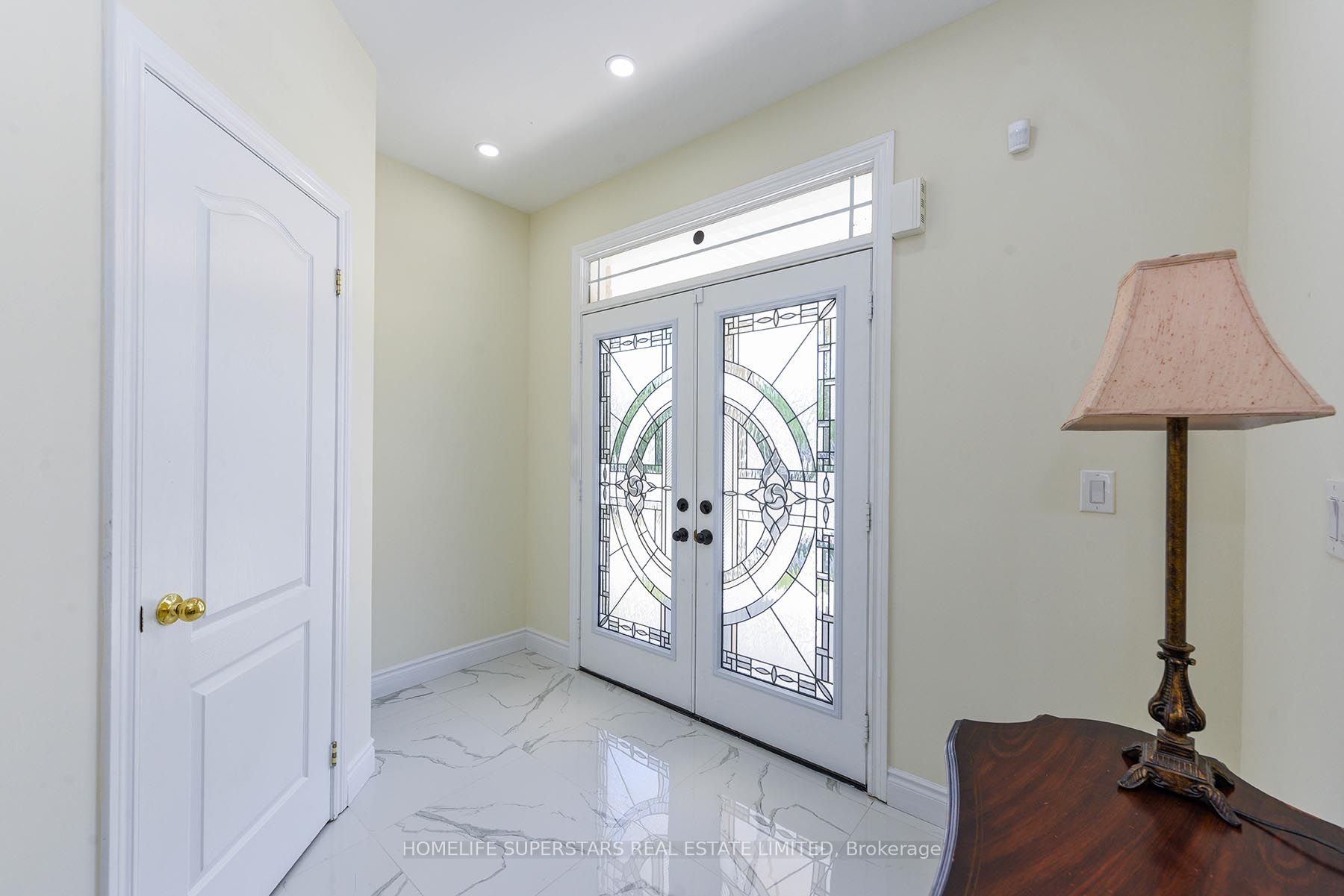 129 Mclaughlin Avenue