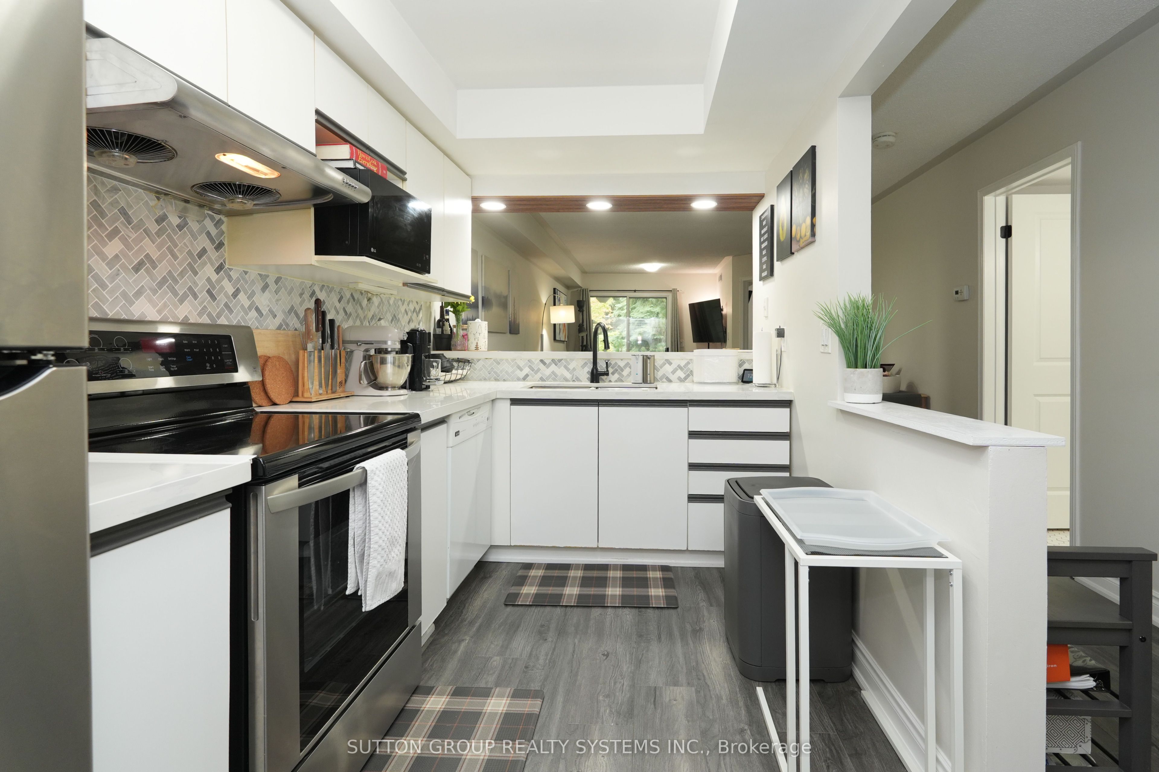 103 Bristol Road E 183