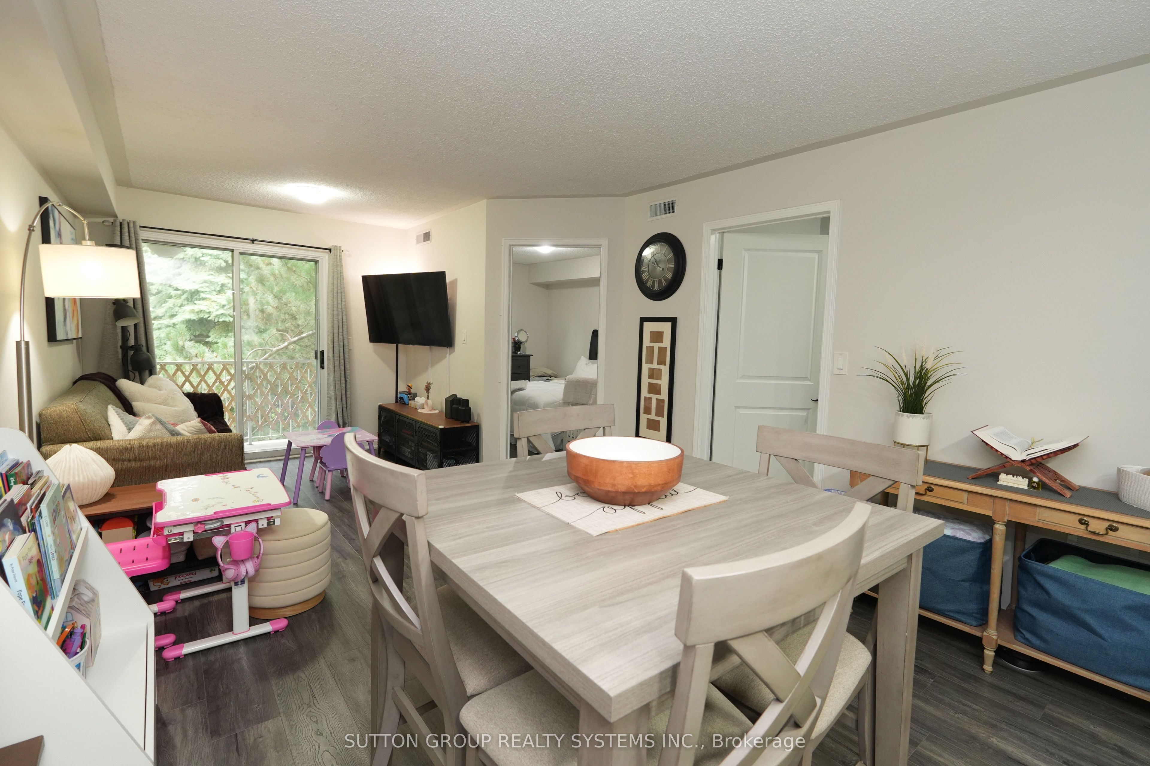 103 Bristol Road E 183