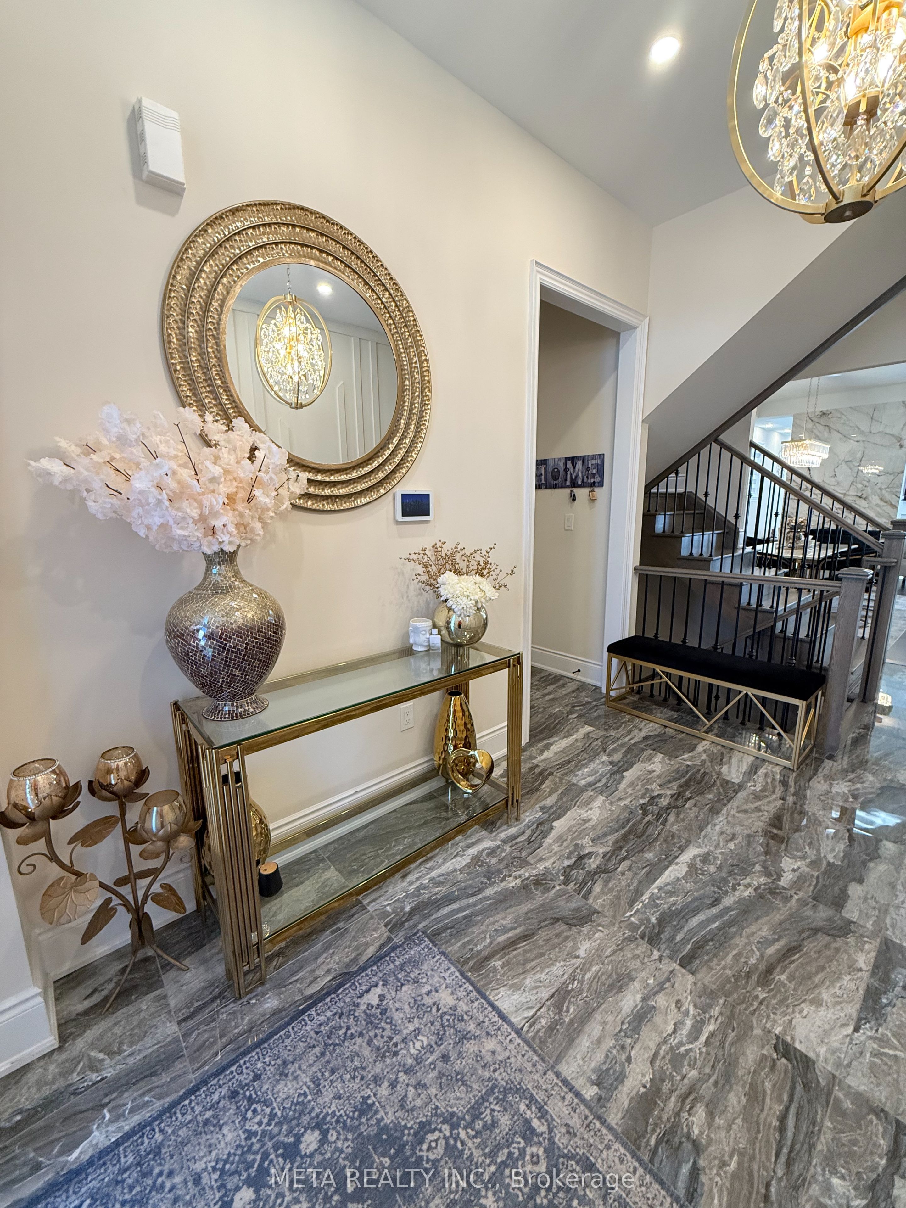 1246 Pondside Trail
