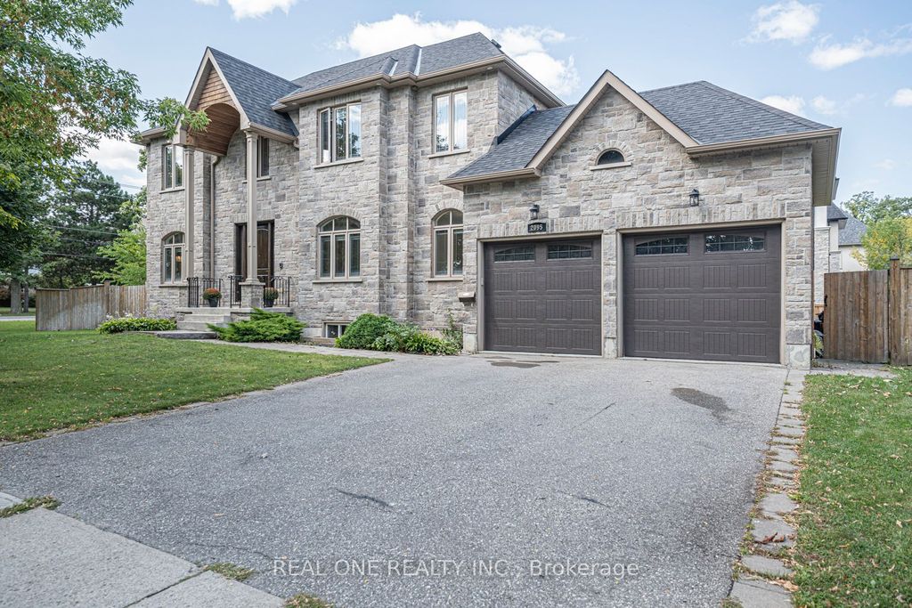 Photo of 2095 Springfield Road, Mississauga, ON L5K 1C1 (MLS # W12790256)