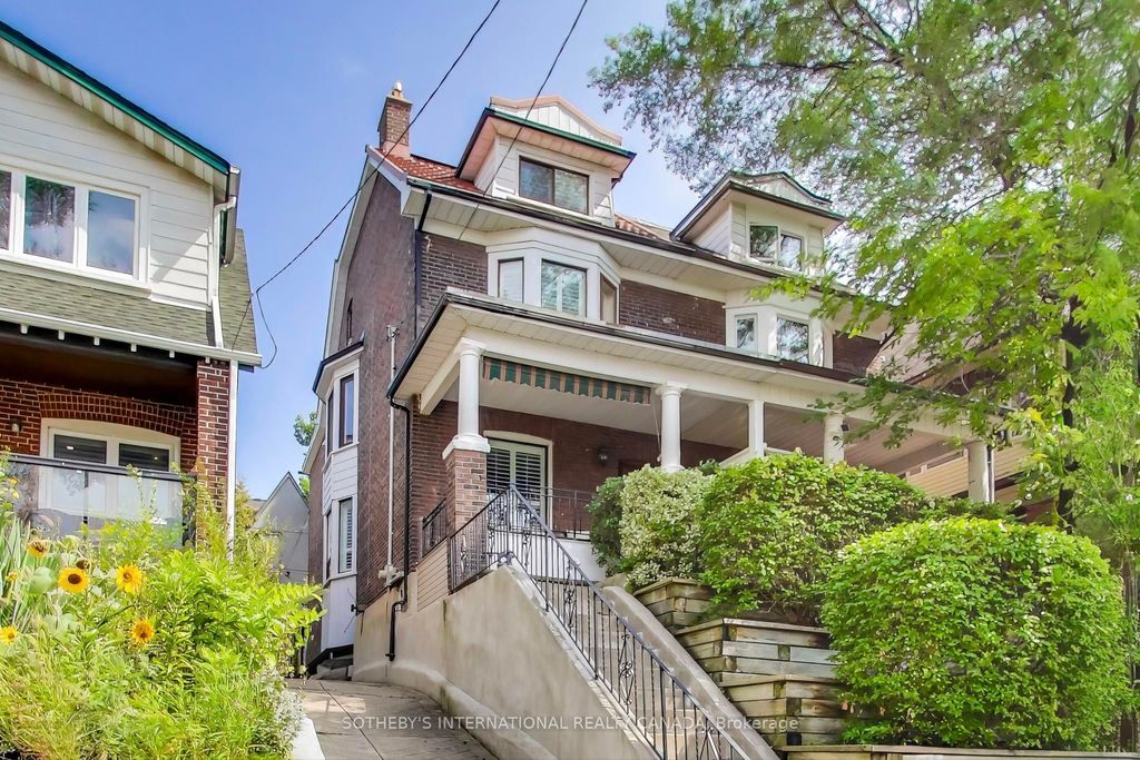 Photo of 159 Glenmount Park Road, Toronto, ON M4E 2N3 (MLS # E12412128)