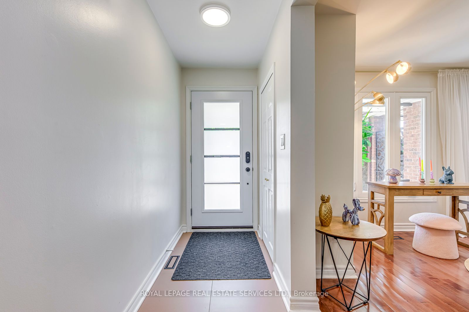 329 Hillside Drive Upper