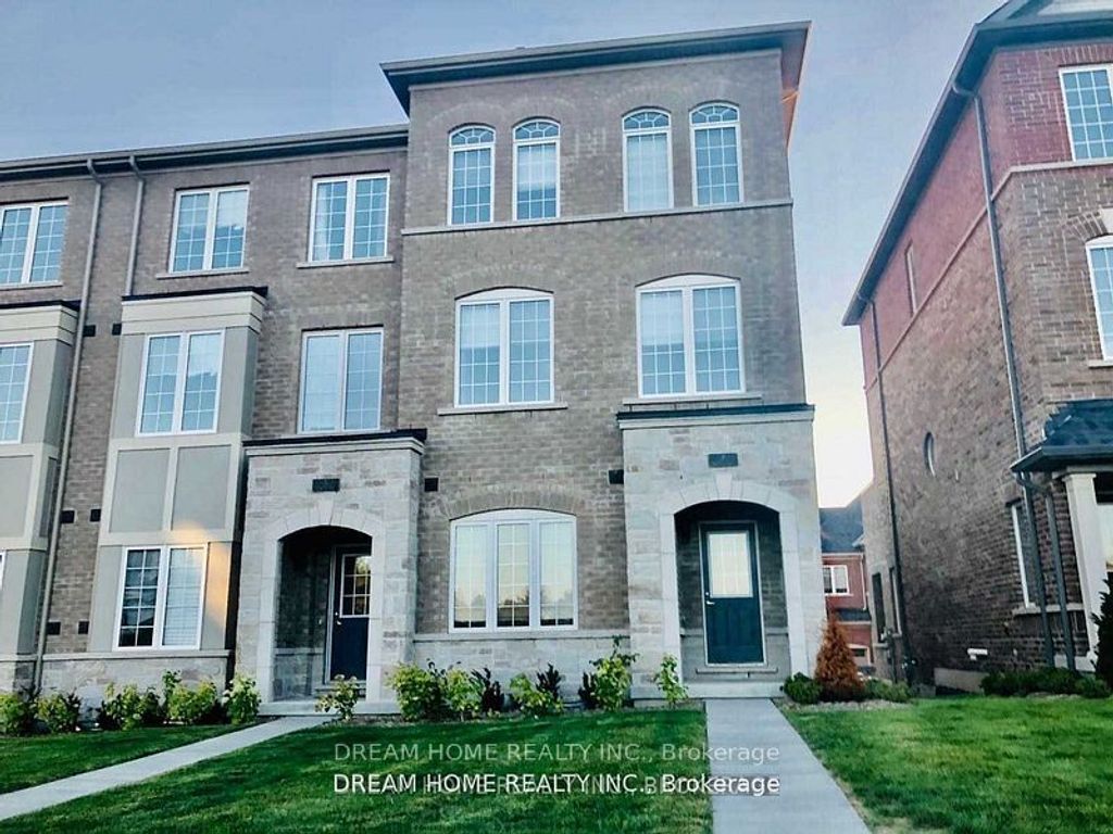 Photo of 7 Heswall Lane, Newmarket, ON L3Y 0E1 (MLS # N12889798)