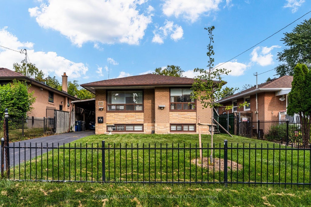 Photo of 27 Nipissing Drive, Toronto, ON M9B 4V4 (MLS # W13867564)