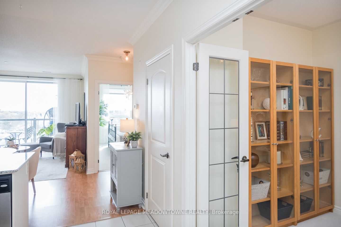 383 Main Street E 609