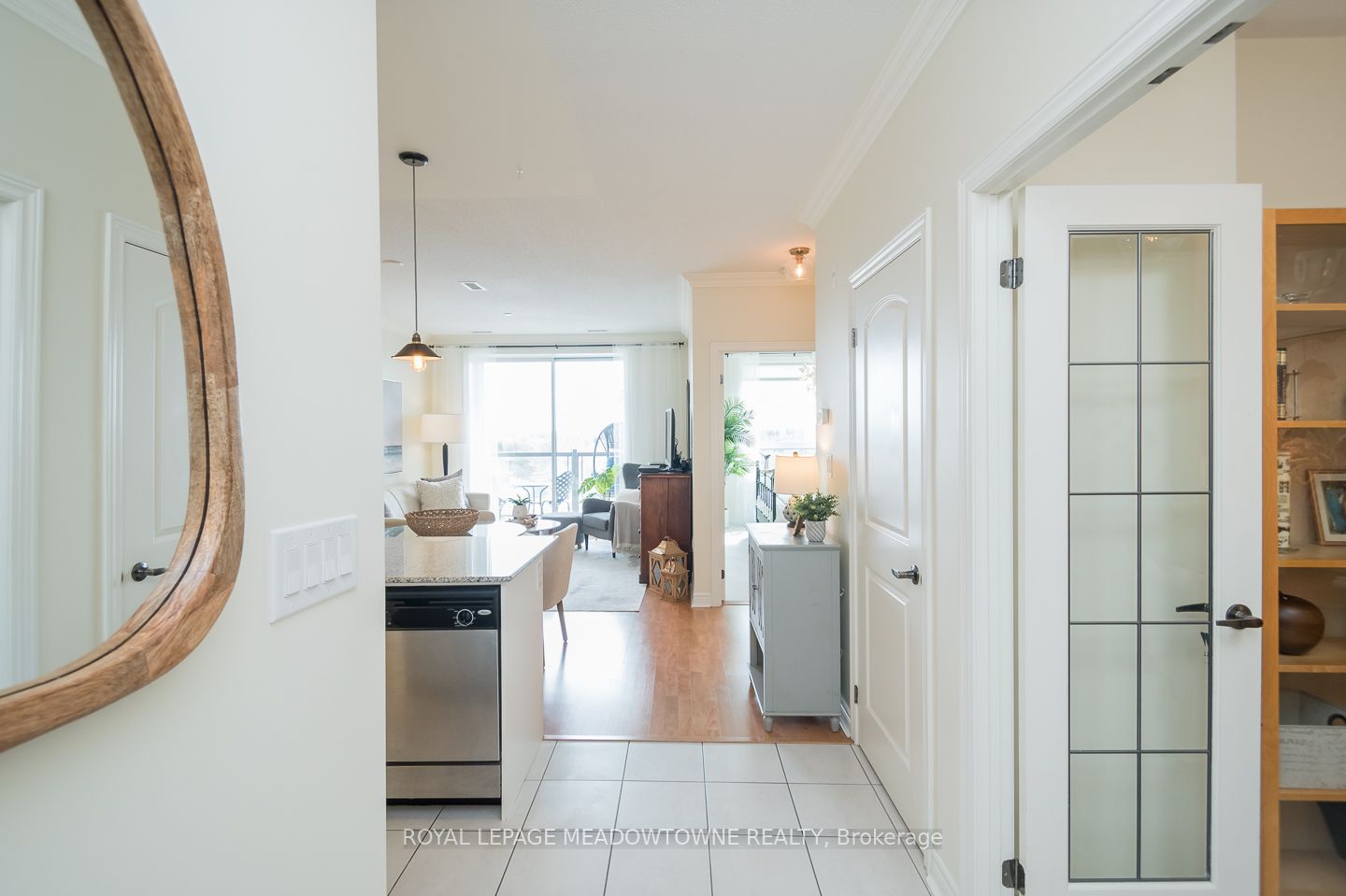 383 Main Street E 609