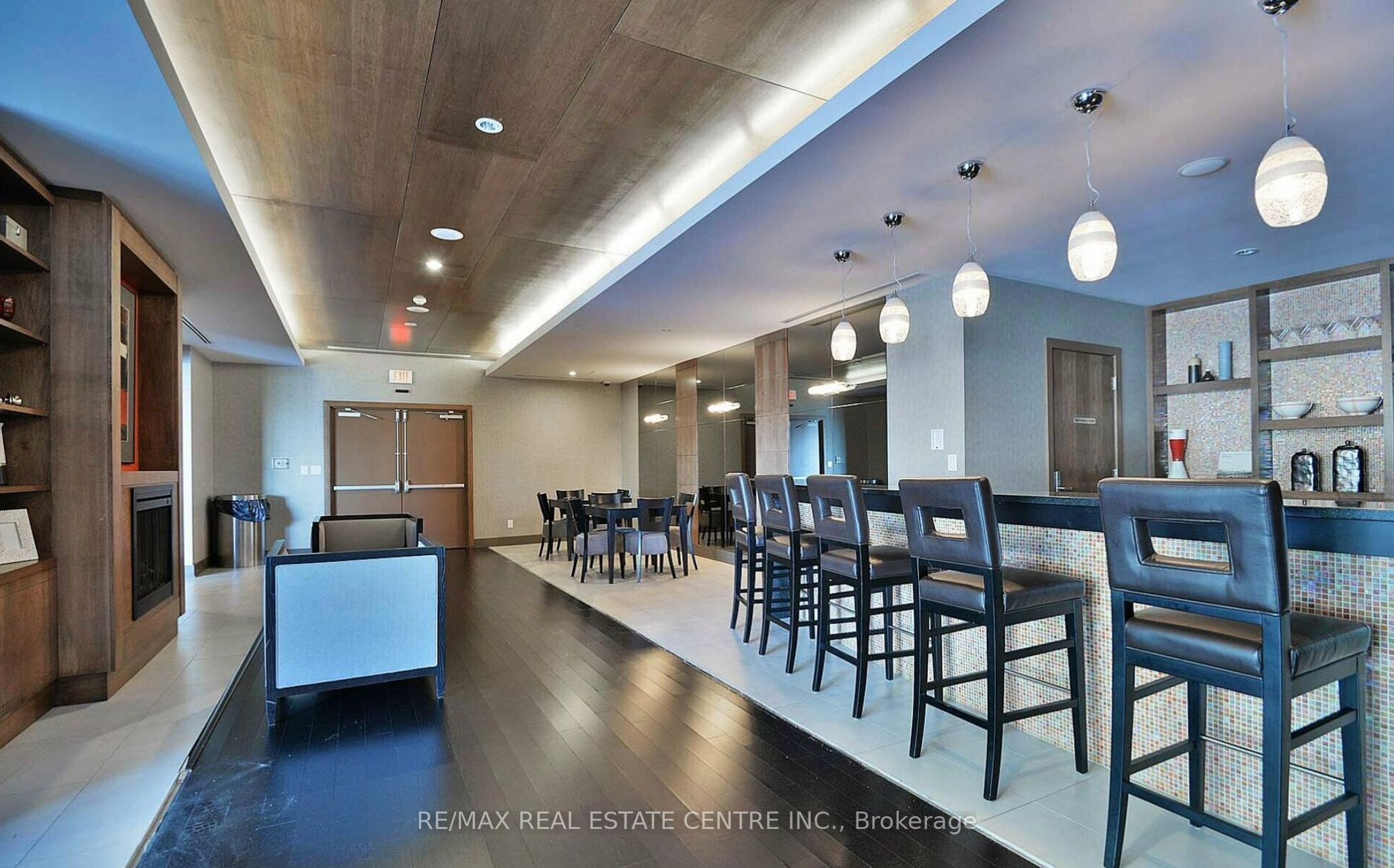 4070 Confederation Parkway 202