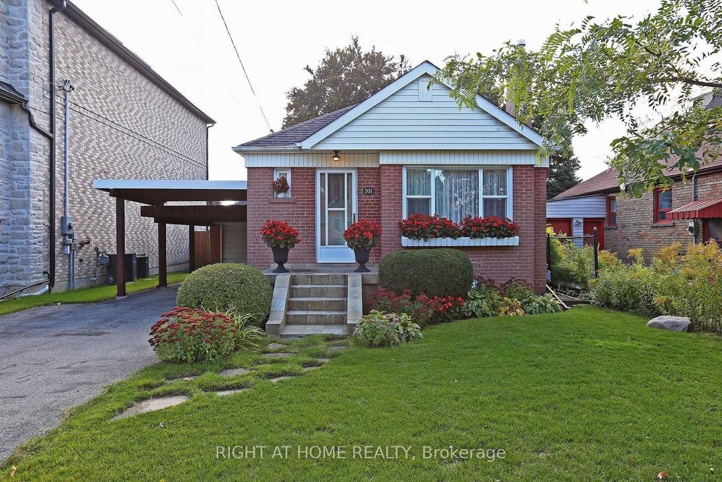 Photo of 201 Johnston Avenue, Toronto, ON M2N 1H4 (MLS # C12707614)