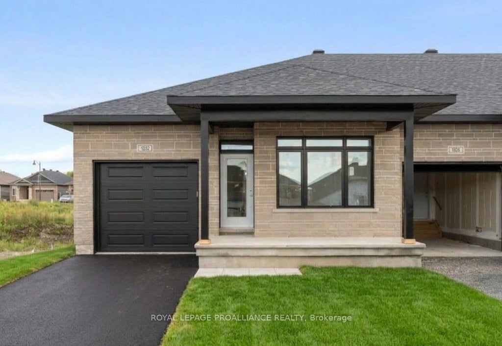 Photo of 1032 Turner Drive, Brockville, ON K6V 0G8 (MLS # X14116896)