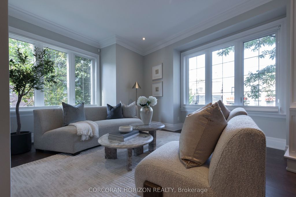 Photo of 77 Rumsey Road, Toronto, ON M4G 1N9 (MLS # C12474474)