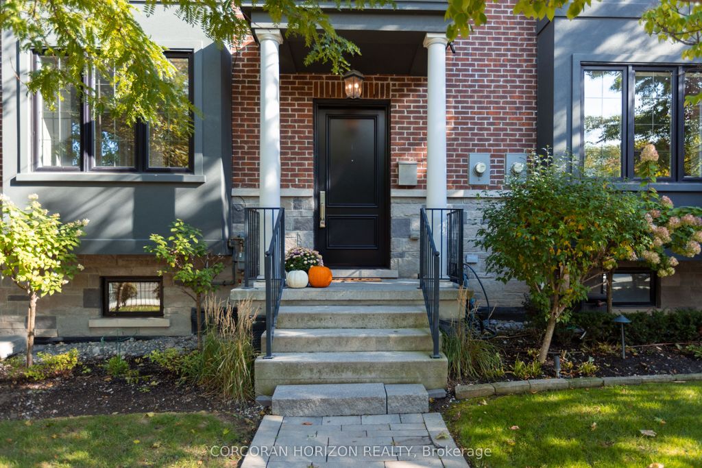 Photo of 77 Rumsey Road, Toronto, ON M4G 1N9 (MLS # C12474474)