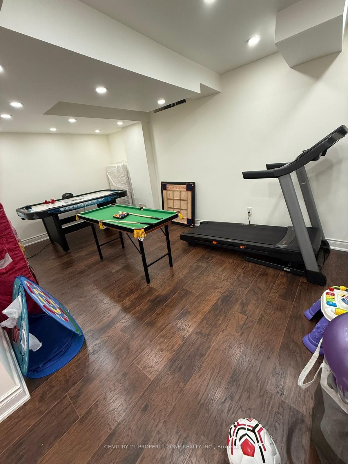 321 Aspendale Crescent