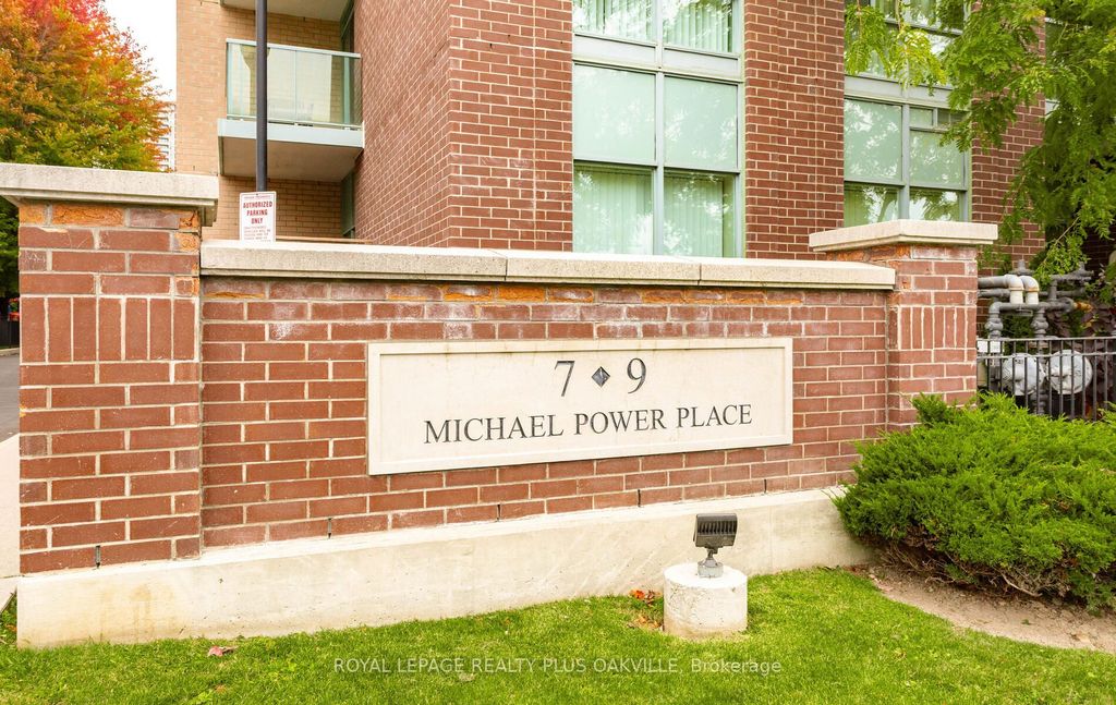 Photo of 7 Michael Power Place #LPH07, Toronto, ON M9A 0A4 (MLS # W13056506)