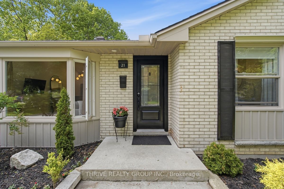Photo 1 of 48 — 21 Mcgill Place, London North, ON N5X 1W1