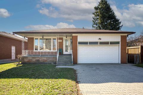 2362 Denise Road Mississauga ON L4X 1J4