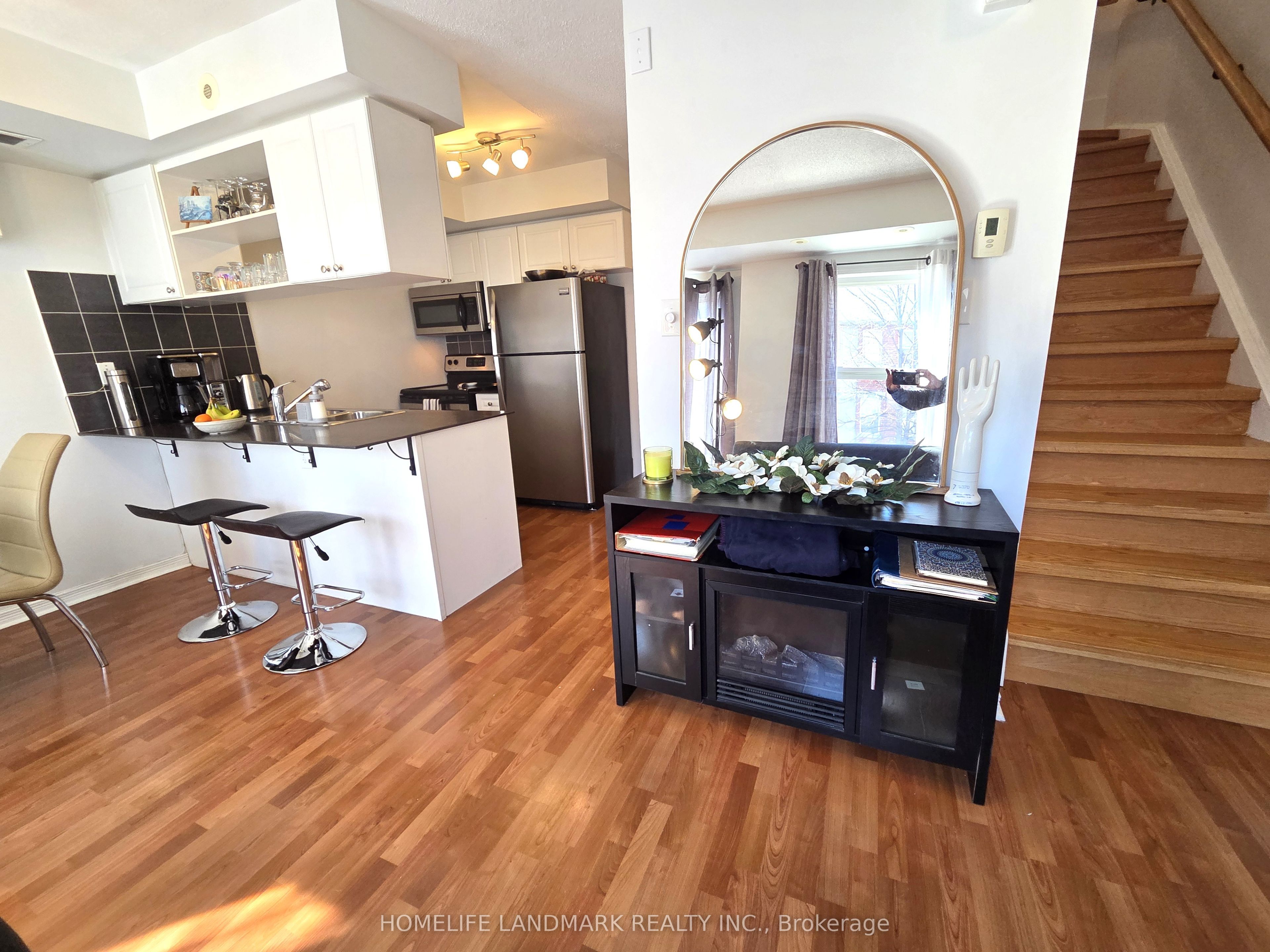74 Munro Street 2