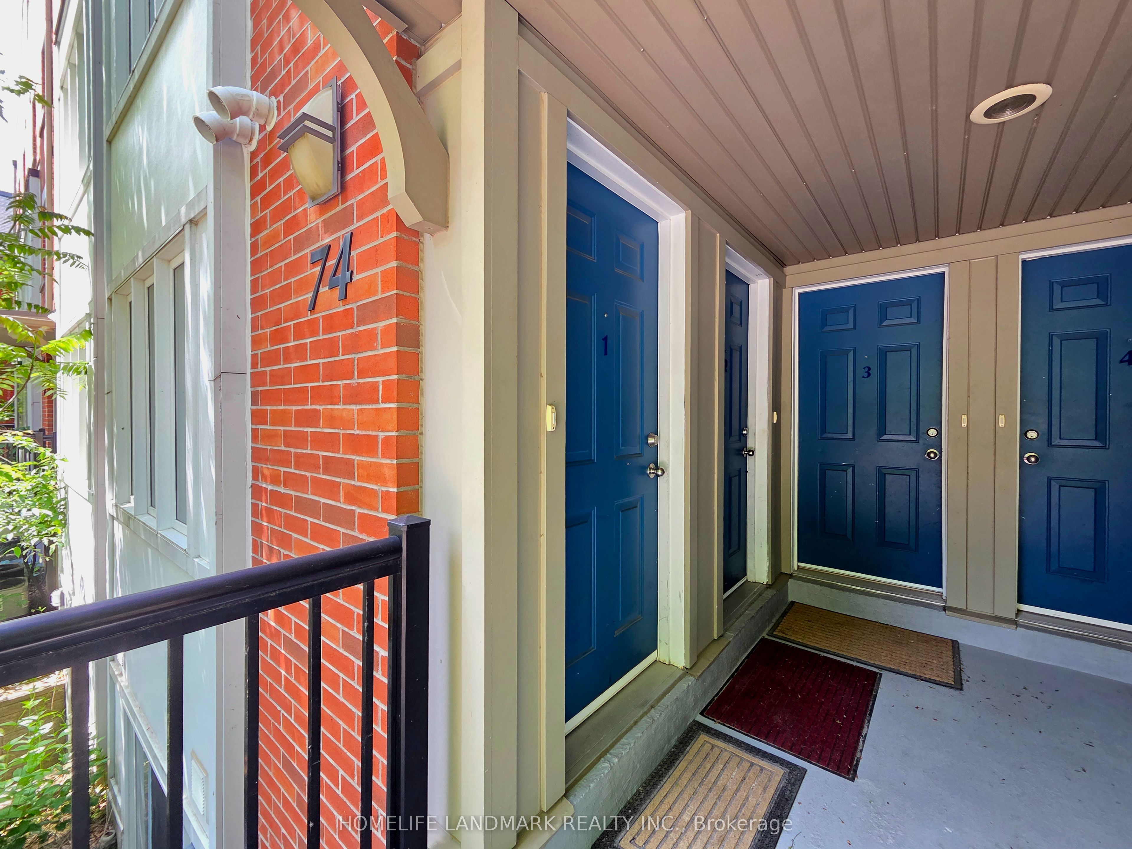 74 Munro Street 2