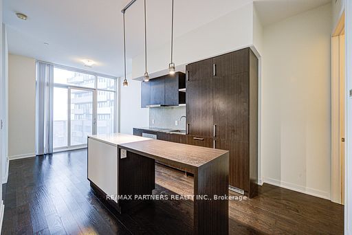 100 Harbour Street 6805