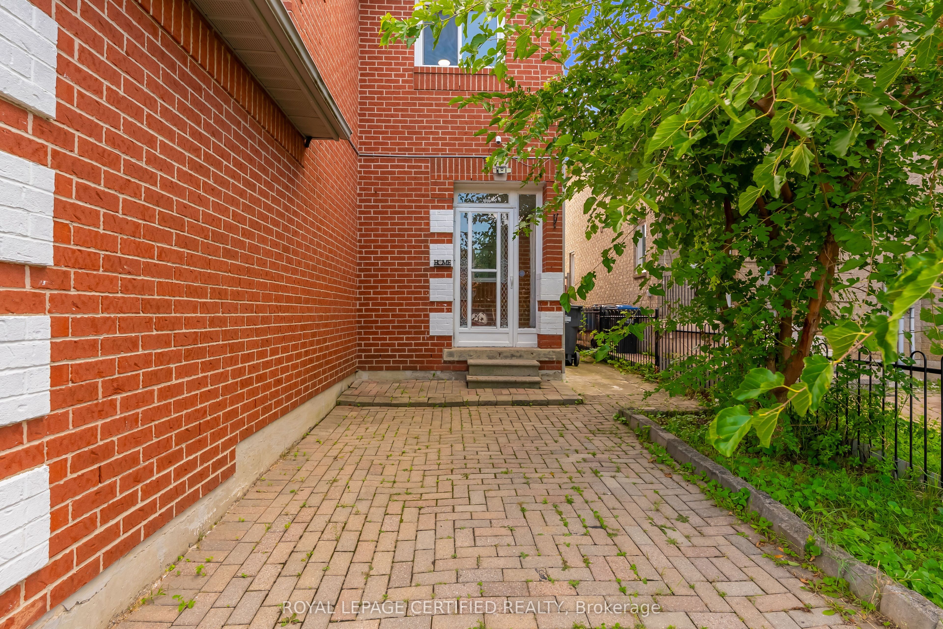 5639 Whistler Crescent
