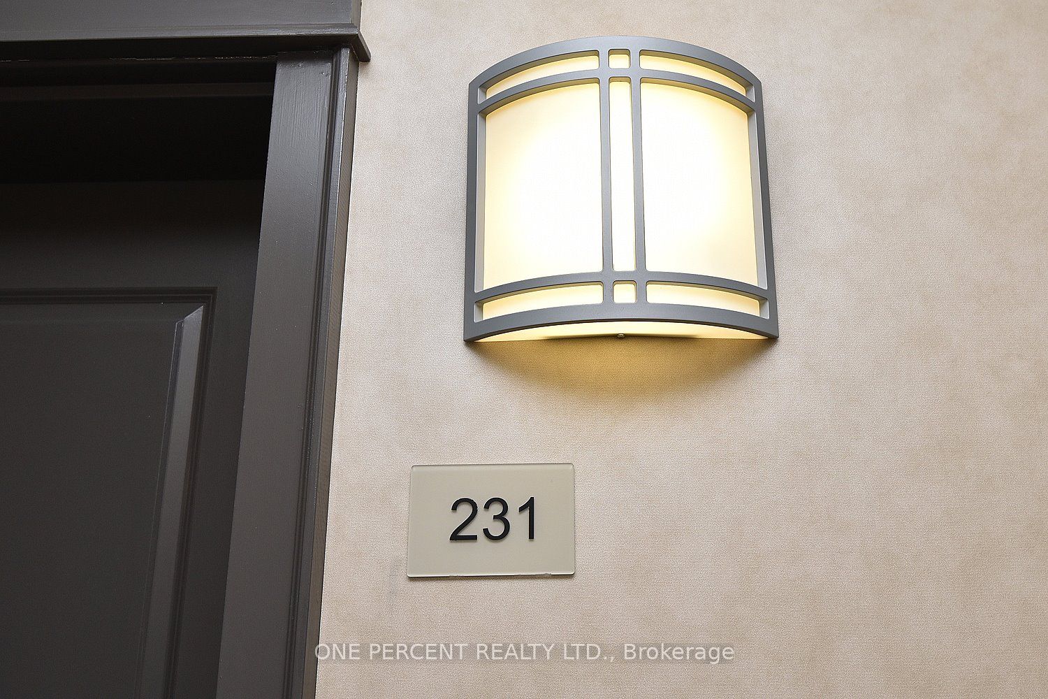 5317 Upper Middle Road 231