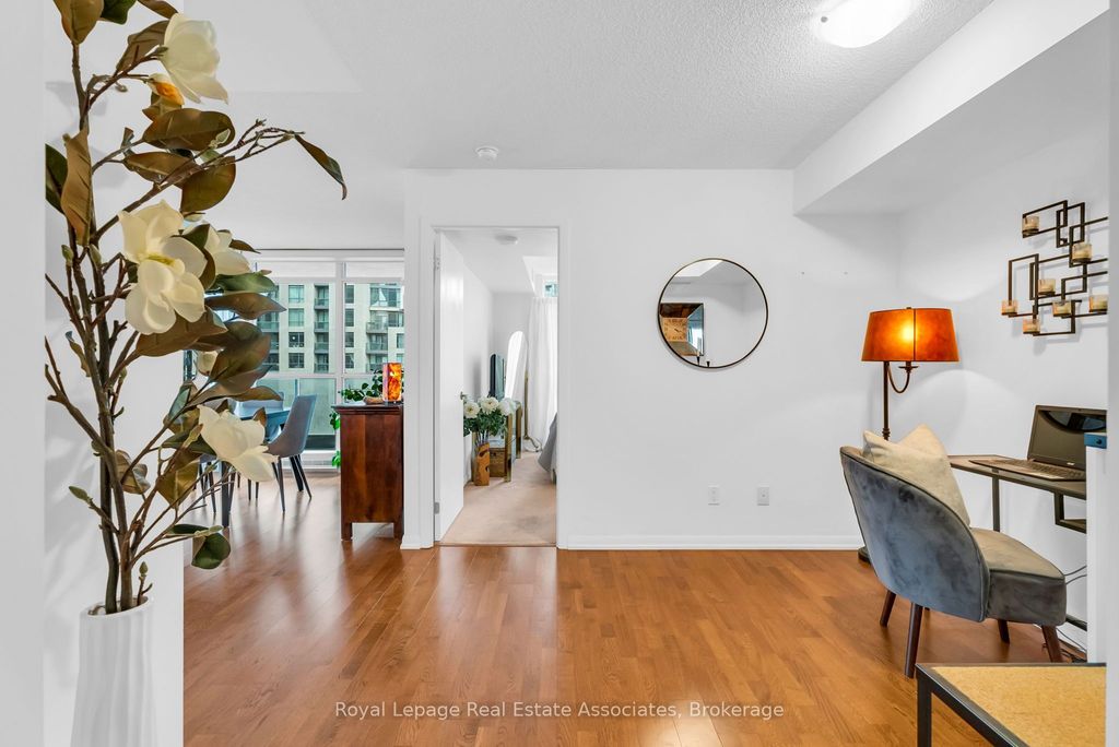 Photo of 209 Fort York Boulevard #583, Toronto, ON M5V 4A1 (MLS # C12702406)