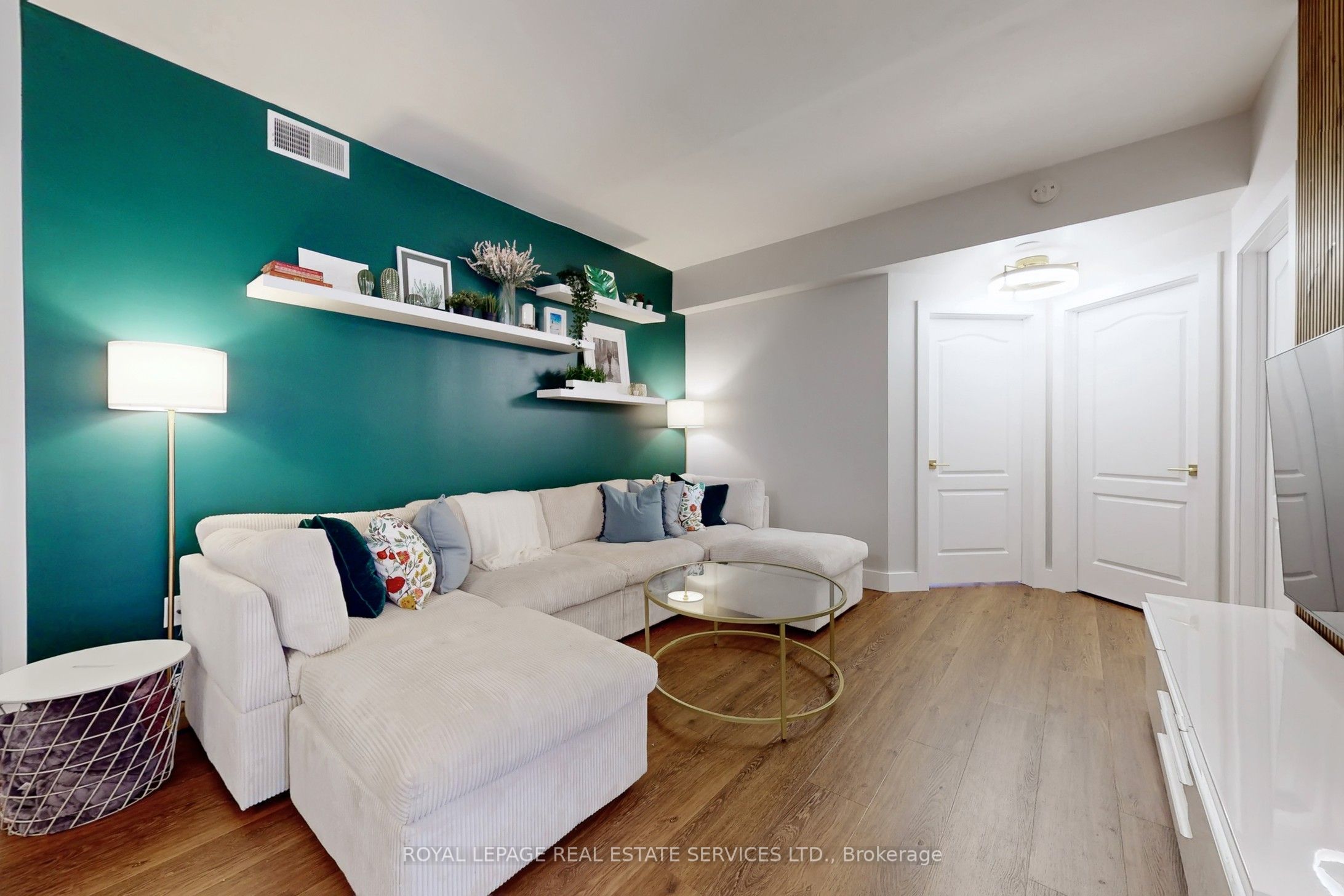 4016 Kilmer Drive 104