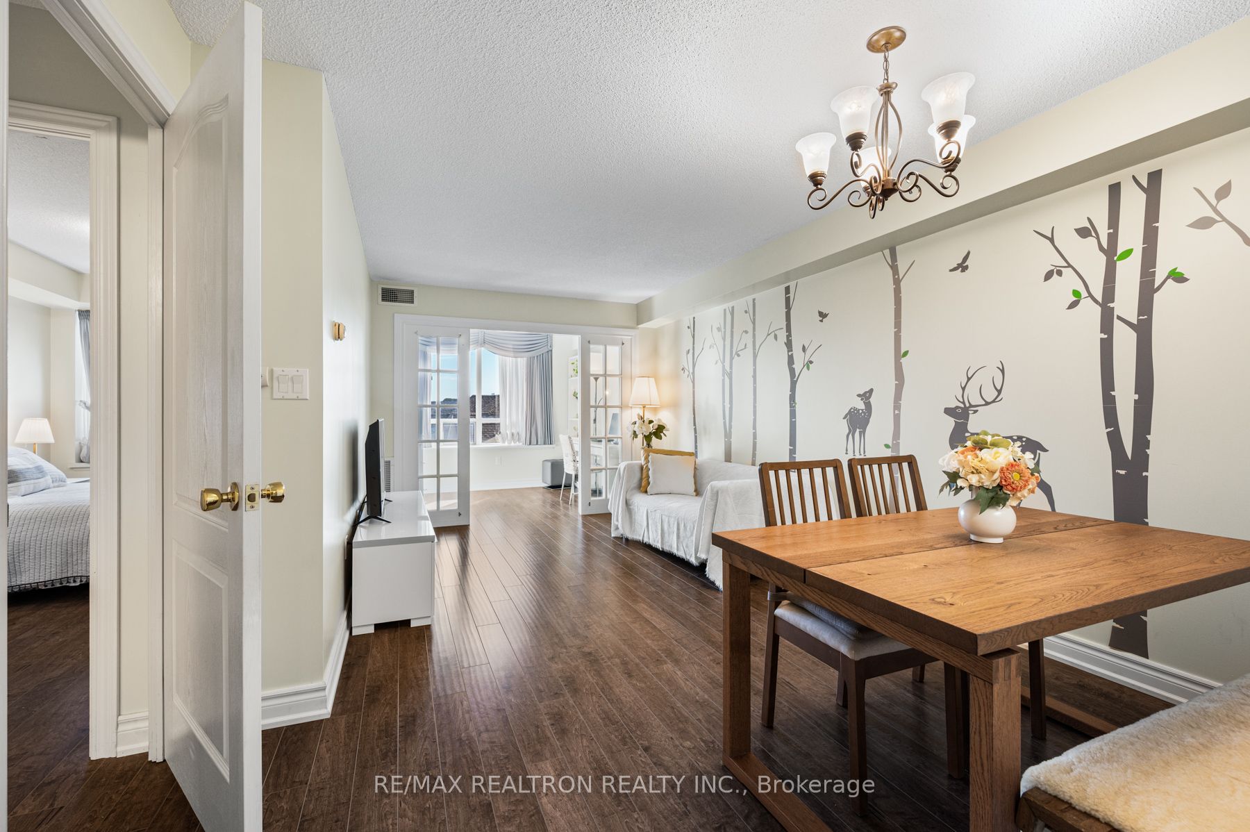 88 Grandview Way 609