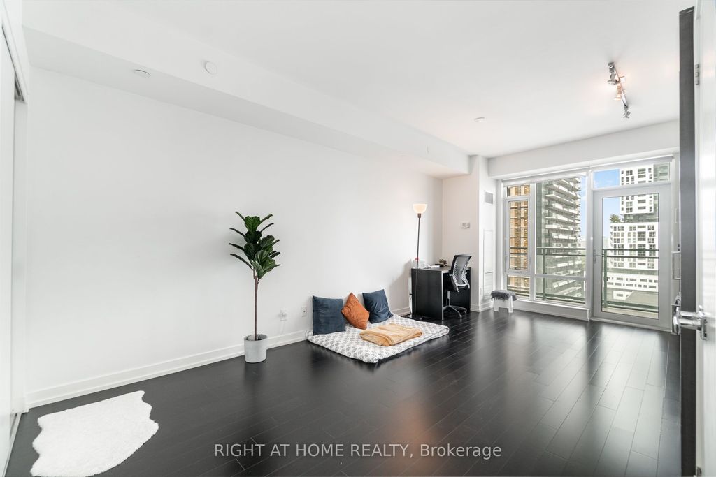 Photo of 21 Widmer Street #1403, Toronto, ON M5V 0B8 (MLS # C12368002)
