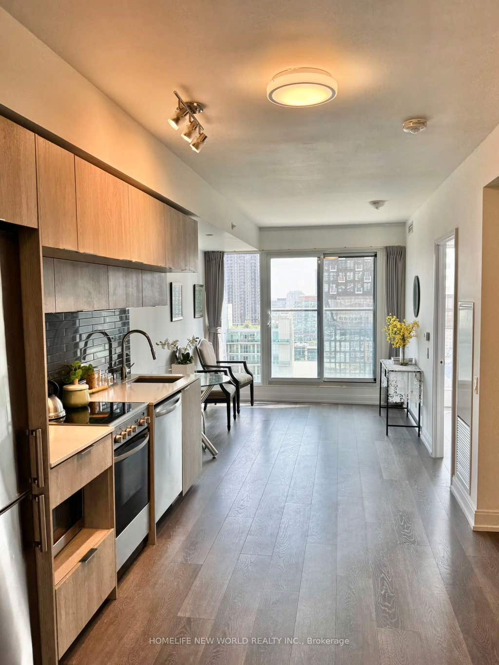 Photo of 181 Dundas Street E #1806, Toronto, ON M5A 0N5 (MLS # C13665072)
