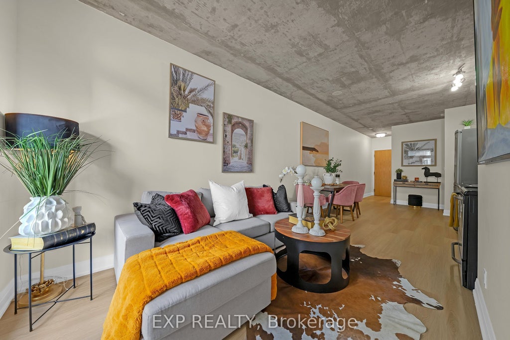 Photo of 150 Sudbury Street #403, Toronto, ON M6J 3S8 (MLS # C13751276)