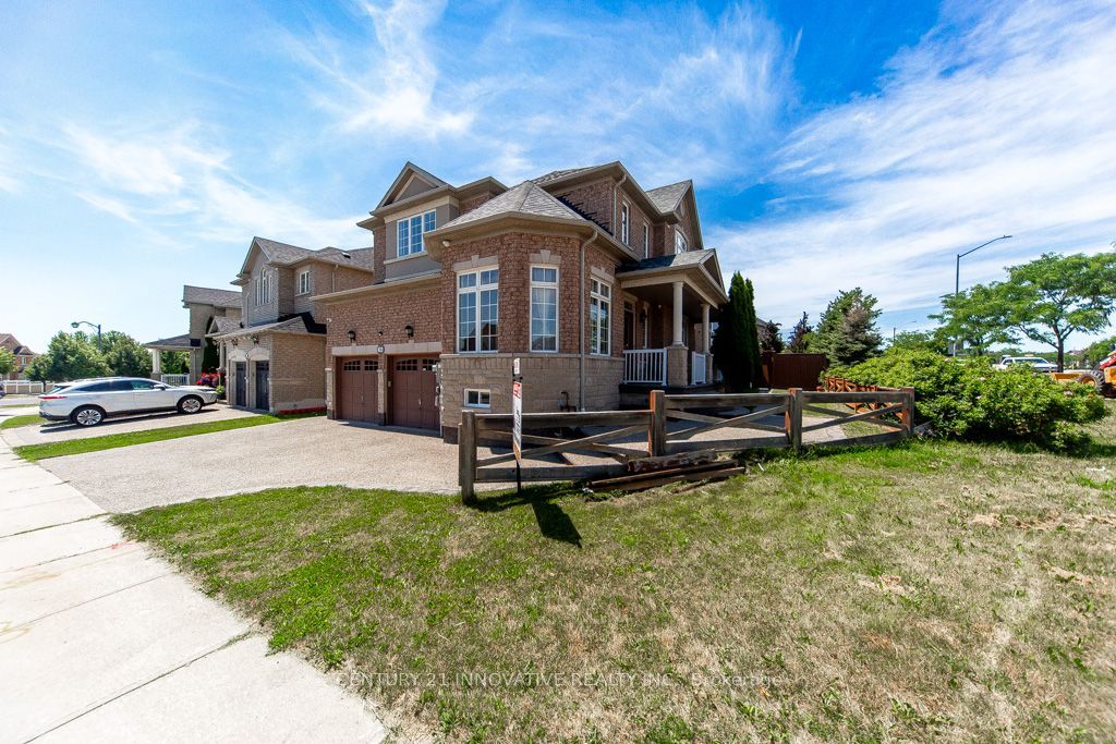 116 Riverwalk Drive