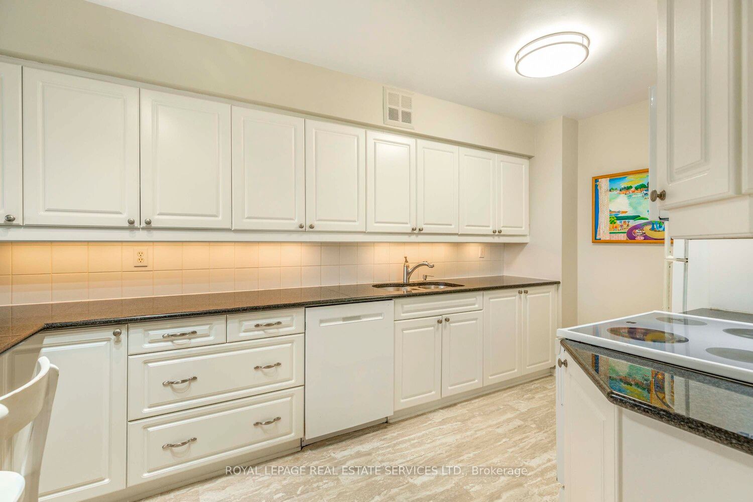 1300 Islington Ave Crescent 2805
