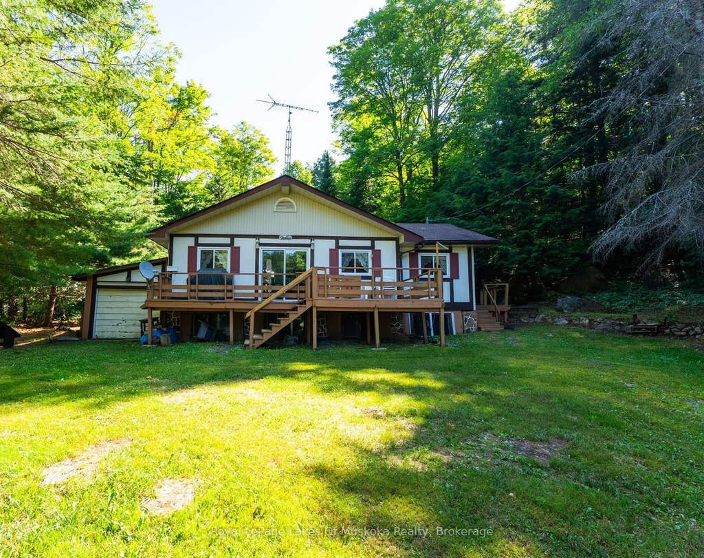 Photo of 1423 Deer Lake Narrows Road, Algonquin Highlands, ON P0A 1E0 (MLS # X13591118)