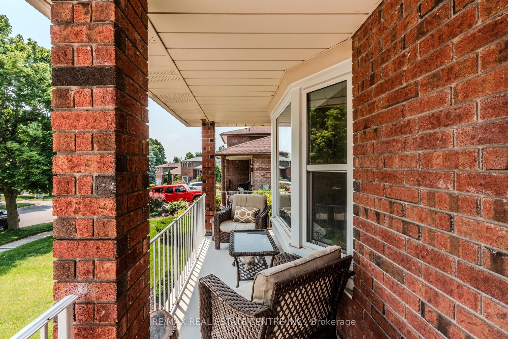 22 Hillside Drive