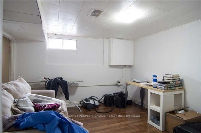 186 Maurice Drive Bsmt