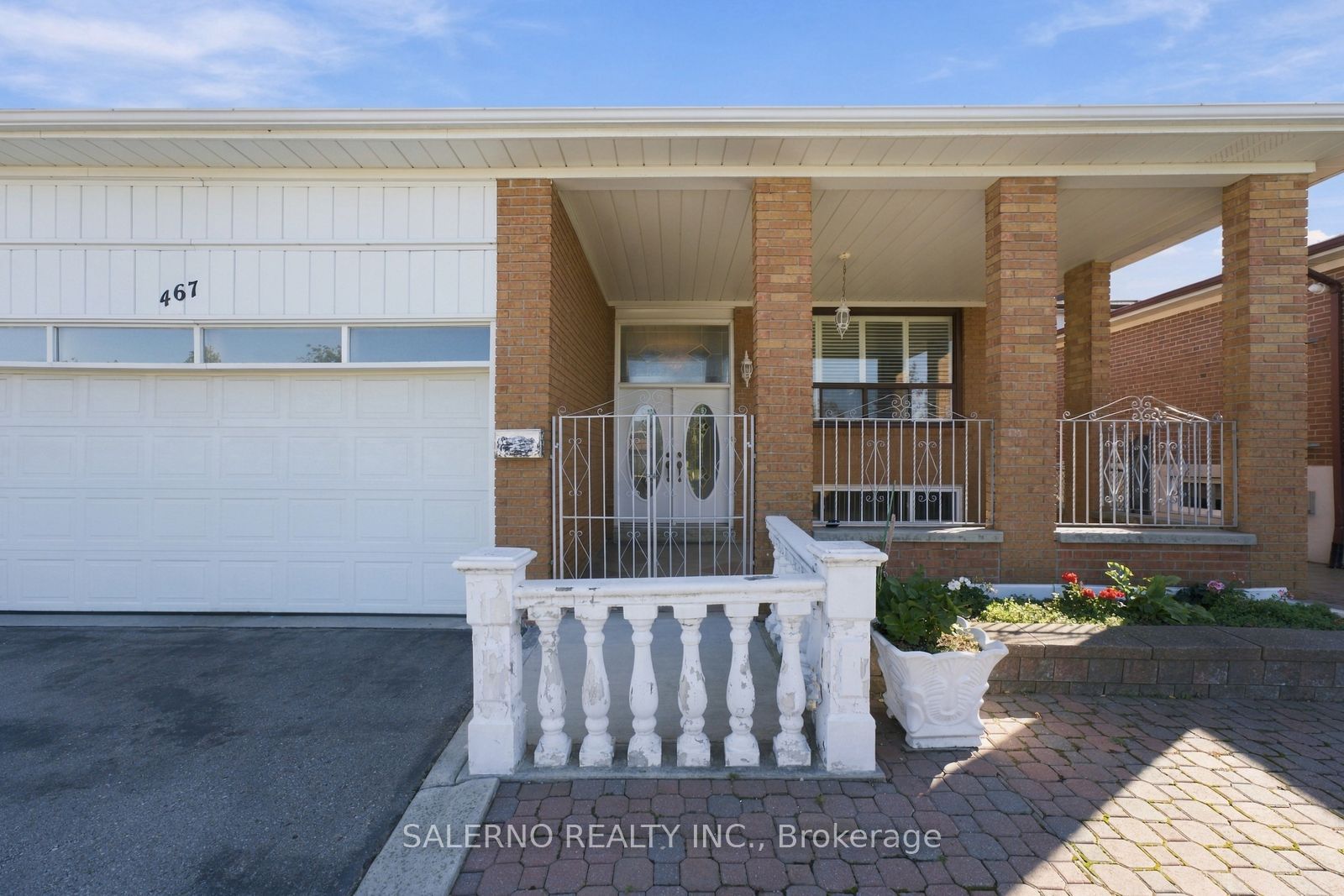 467 Woodbridge Avenue