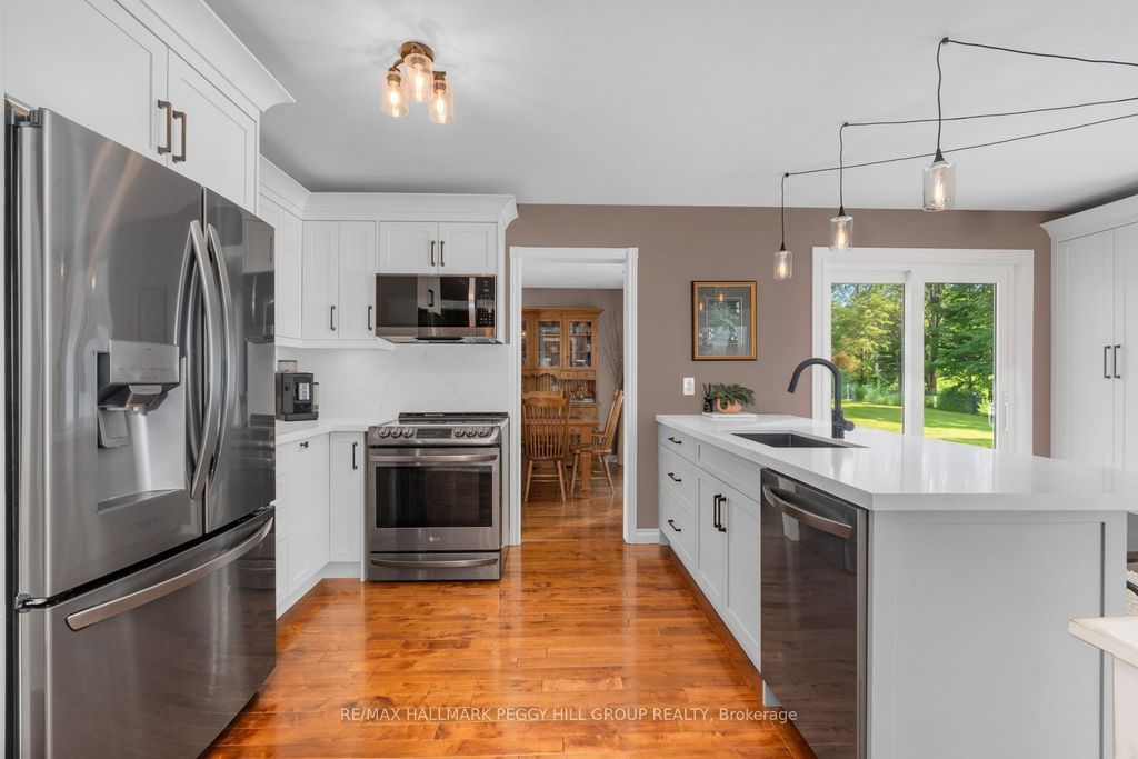 Photo of 5 Campbell Court, Springwater, ON L0L 1V0 (MLS # S13080720)