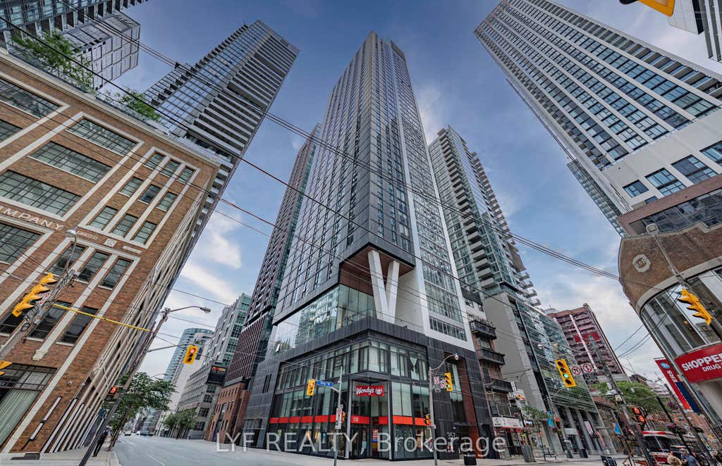 Photo of 357 King Street W #2403, Toronto, ON M5V 0S7 (MLS # C13665060)