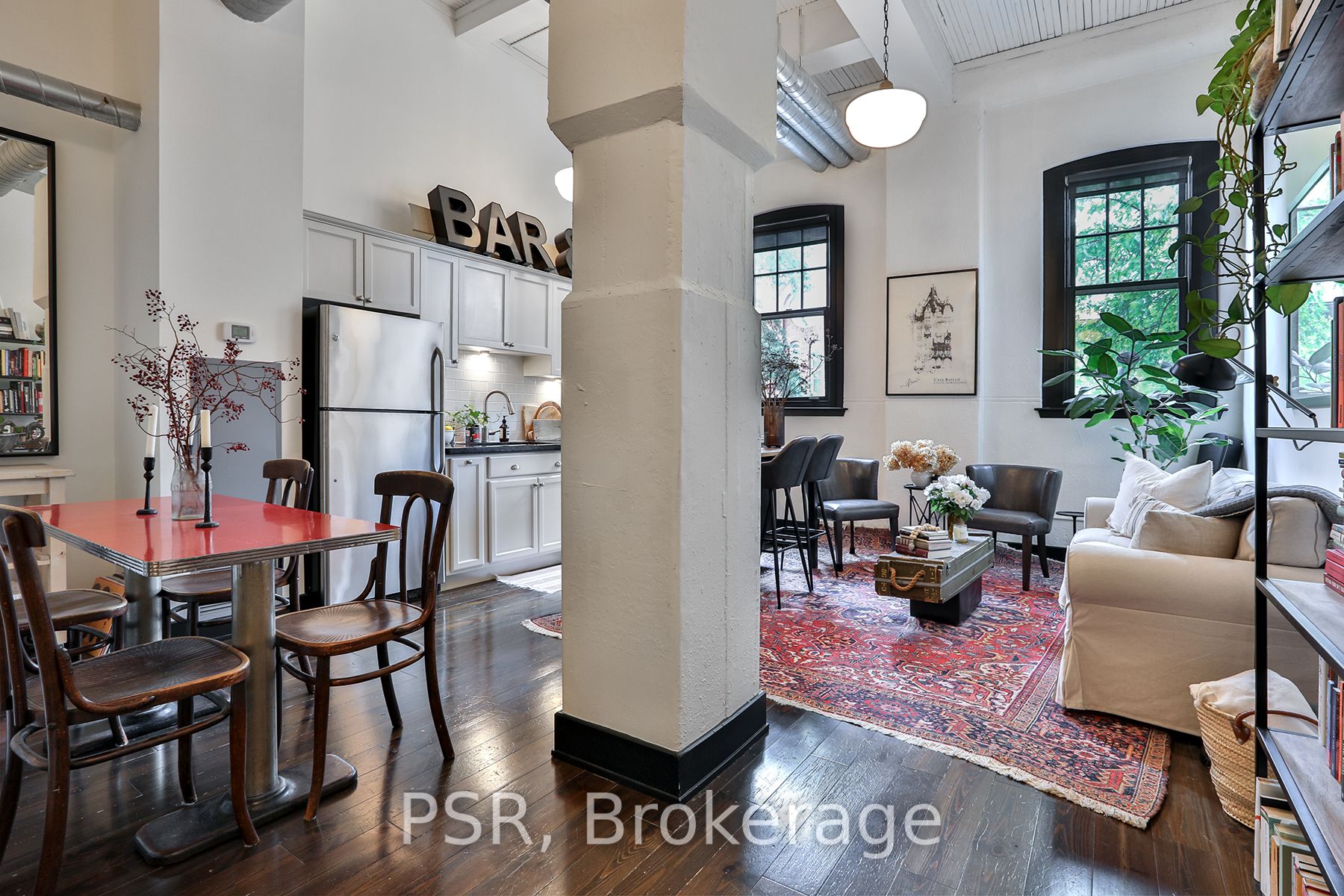 183 Dovercourt Road 207