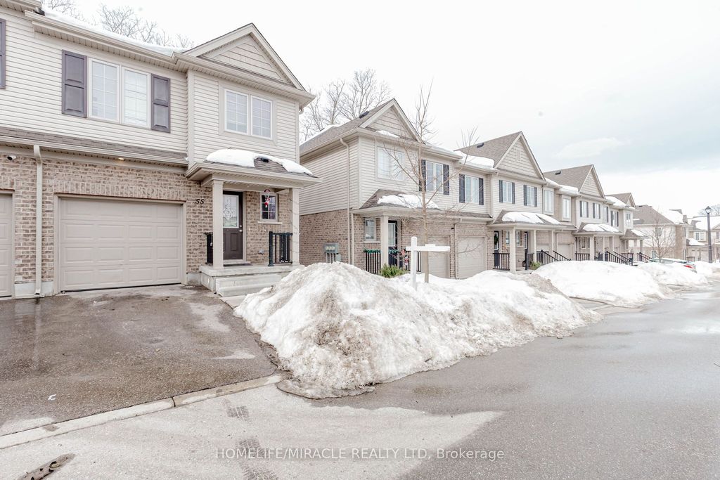 Photo of 50 Pinnacle Drive #55, Kitchener, ON N2P 0H8 (MLS # X12917394)
