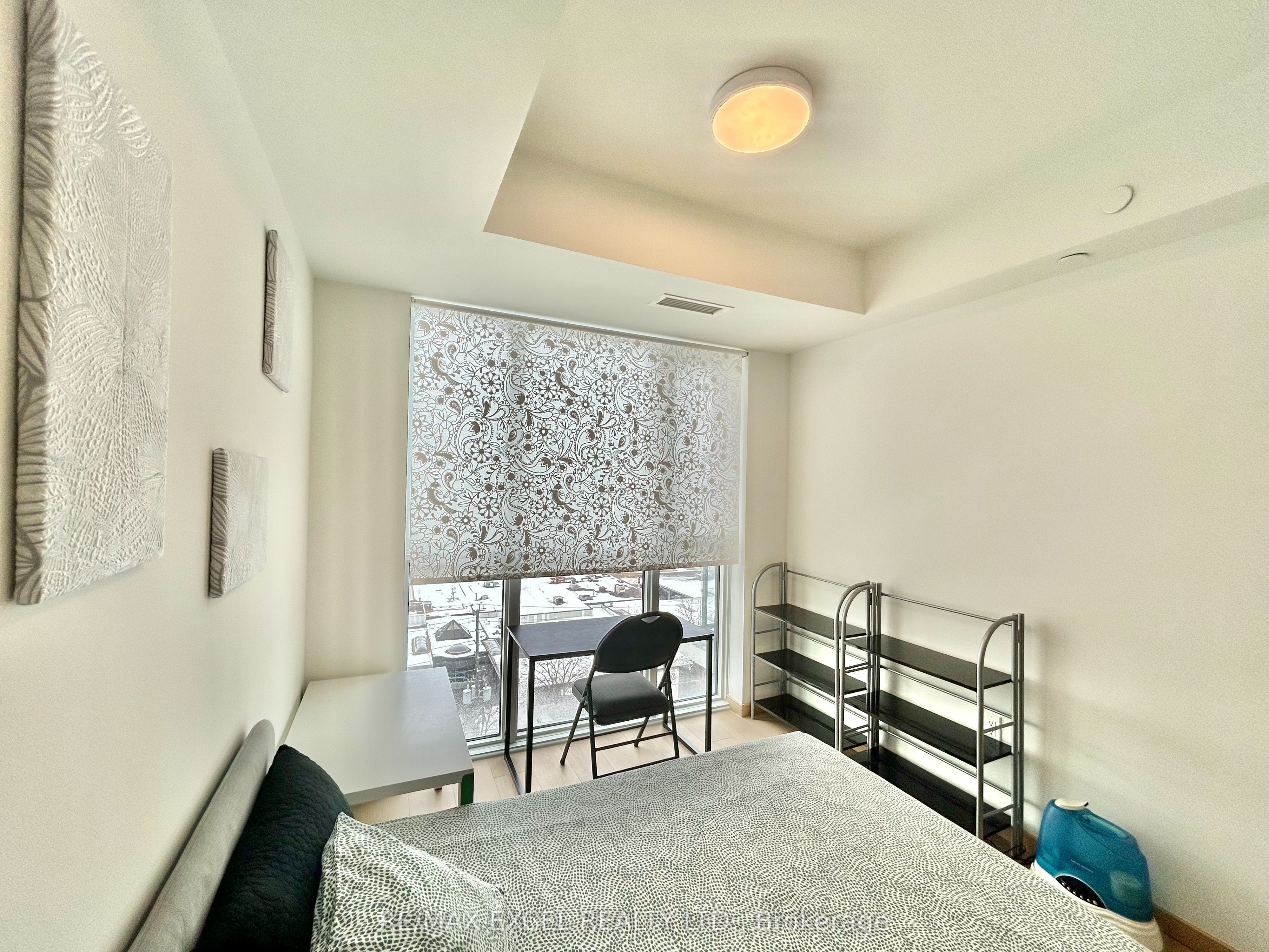 3429 Sheppard Avenue E 910