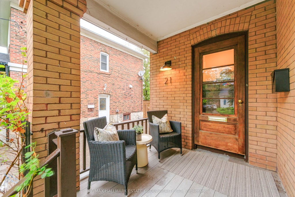 Photo of 21 Cross Street, Toronto, ON M9N 2B8 (MLS # W13452466)