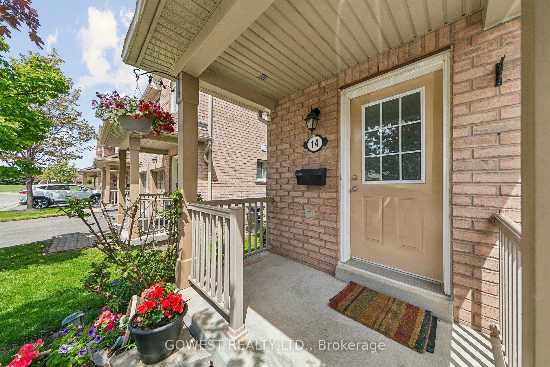 3150 Erin Centre Boulevard 14