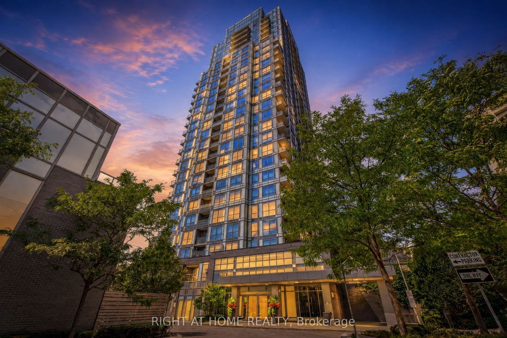 Photo of 18 Graydon Hall Drive #509, Toronto, ON M3A 0A4 (MLS # C13692094)