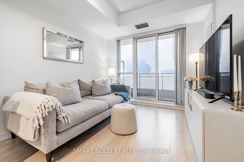 Photo of 9199 Yonge Street #SE403, Richmond Hill, ON L4C 1H7 (MLS # N13023252)